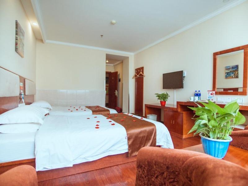Greentree Inn Hebei Zhangjiakou Zhangbei Caoyuantian Rd Zhangku Avenue Express Hotel Екстериор снимка
